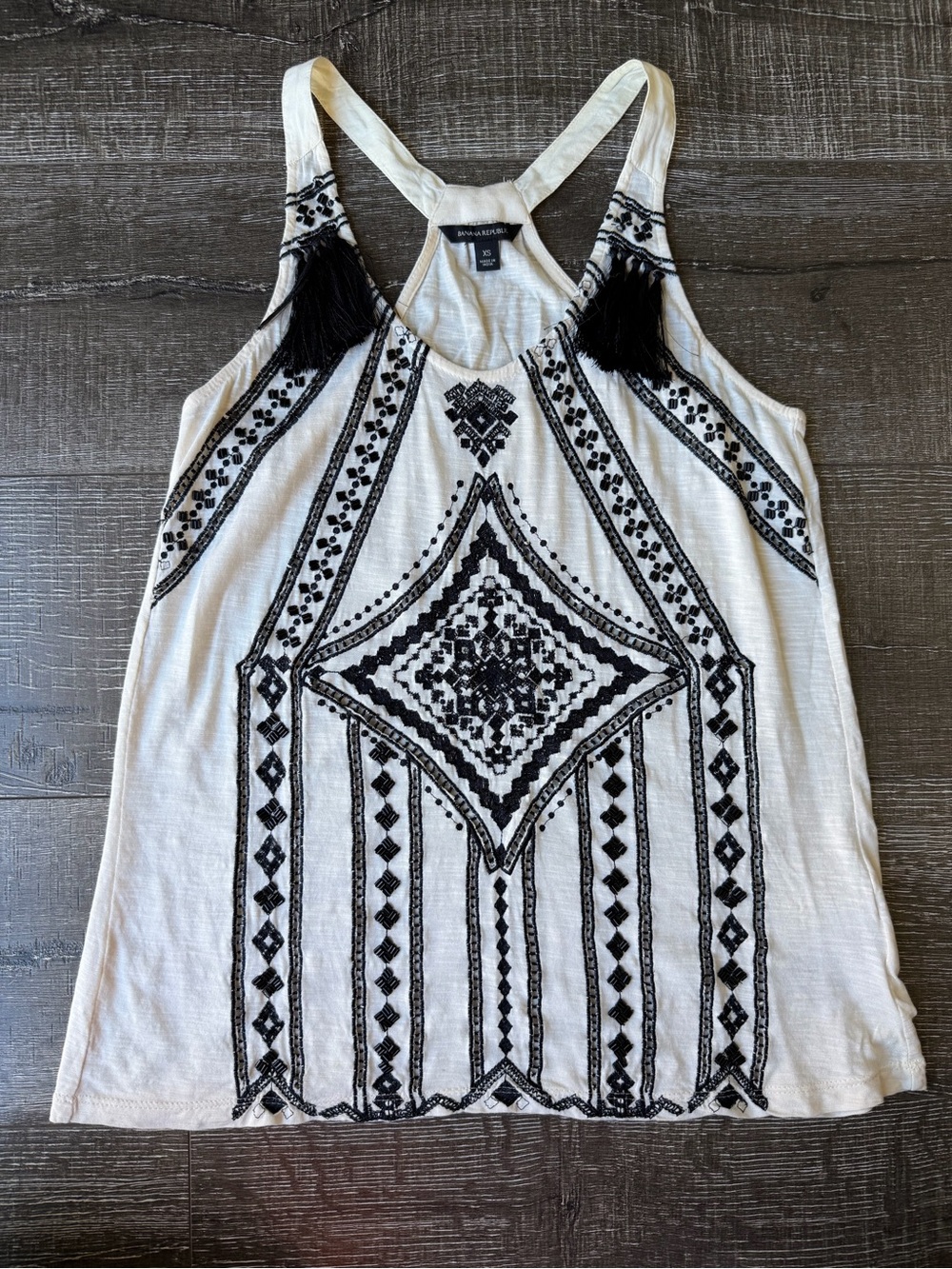 Banana Republic XS Boho Embroidered Tank Top with Tassels Organic Natural